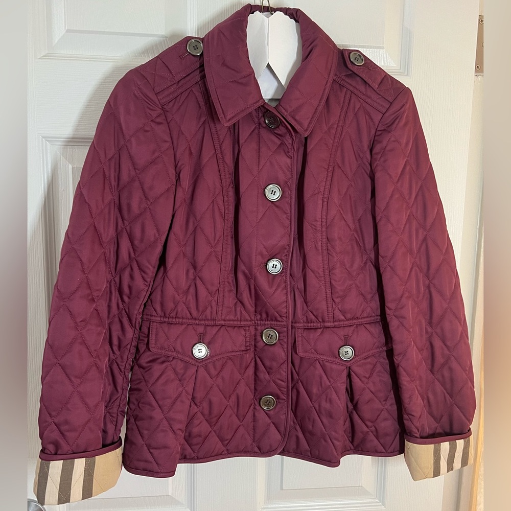 100% Authentic BURBERRY Diamond Quilted Thermoregulated Jacket sz S Burgundy